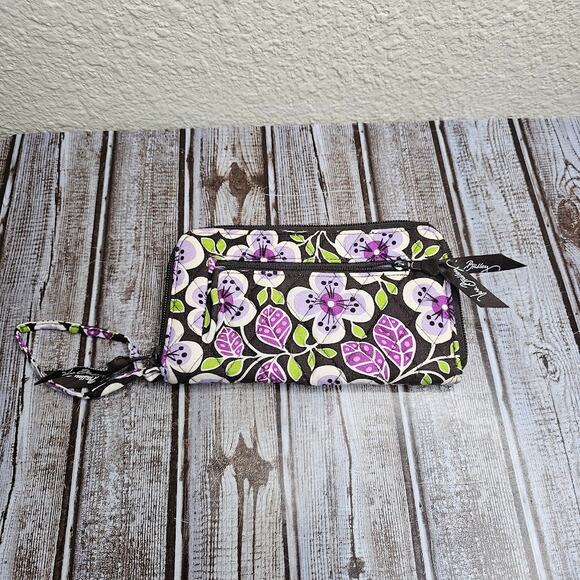 Vera Bradley zip around wallet in plum petals pattern wristlet retired - Picture 1 of 6